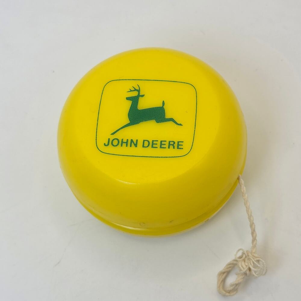 John Deere Logo Yo-Yo Yellow Plastic Farm Tractor Promo Toy 34” String